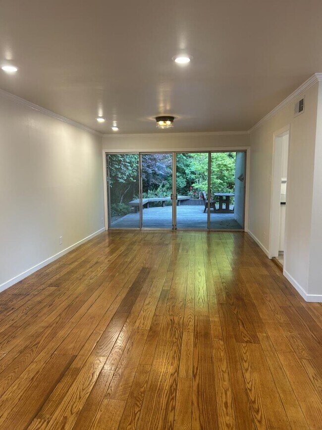Foto del edificio - 254 Mountain View Ave