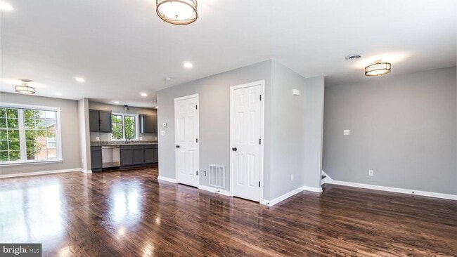 Foto del edificio - 2632 Daniel Terrace