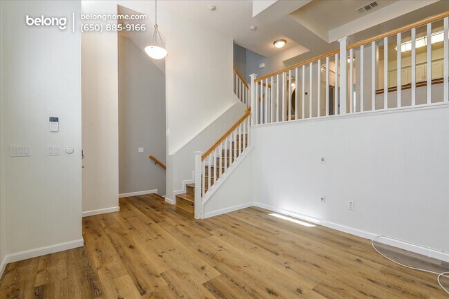 Building Photo - 6236 Boulder Ln