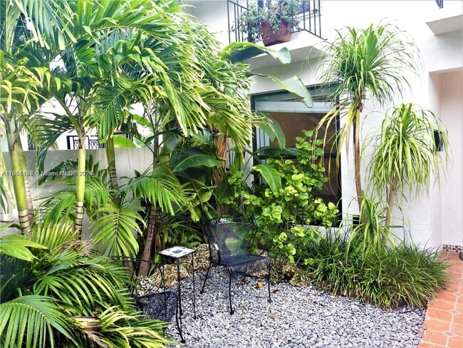 Building Photo - 9807 SW 93rd Terrace