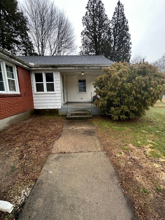 Building Photo - 404 Bloomfield Ave