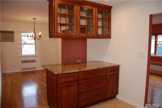 Foto del edificio - 158-43-158-99 99th St