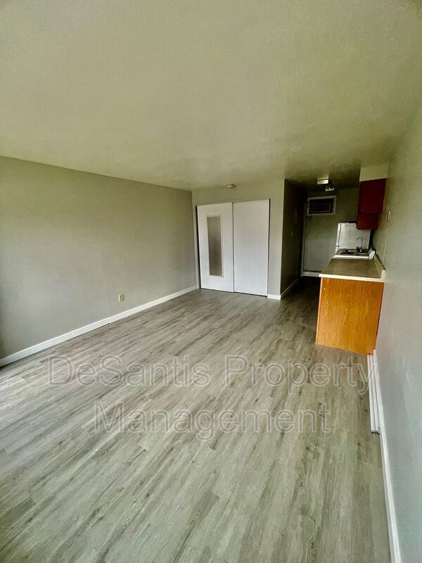 Foto del edificio - 401 Moon Clinton Rd