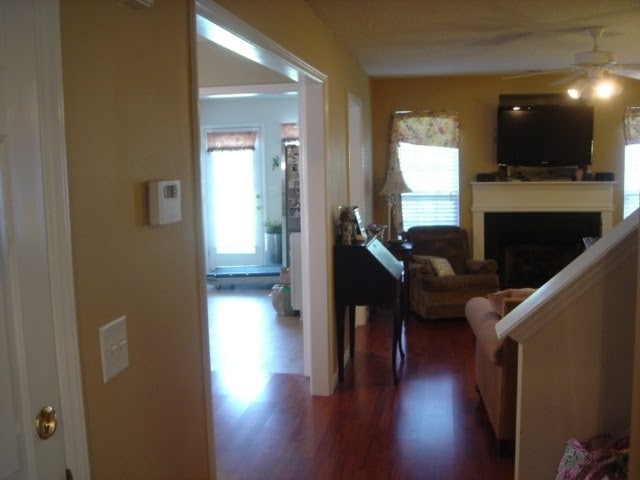 Entry Way - 1113 Academic Dr
