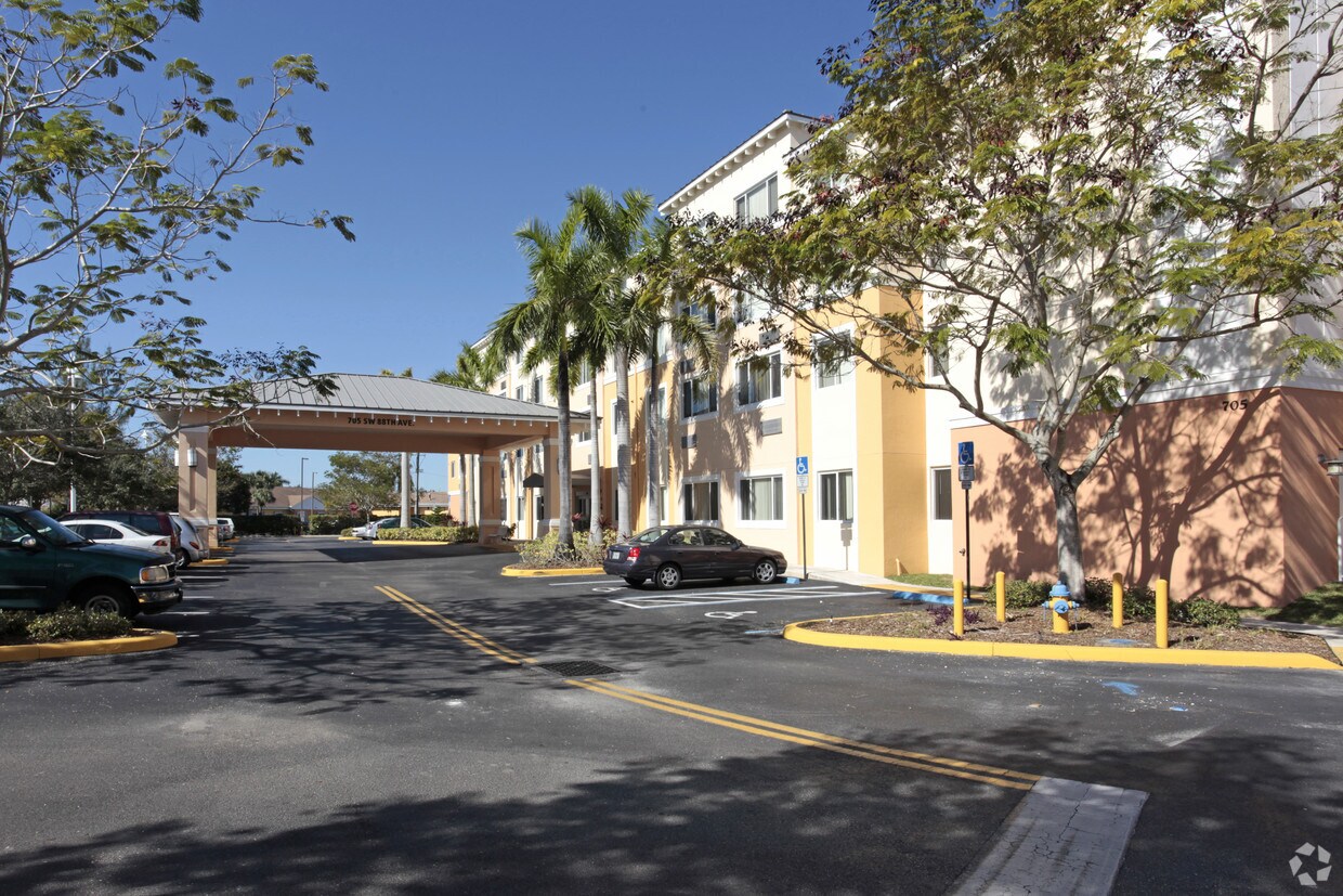Foto principal - Douglas Gardens NorthMiami Jewish Health