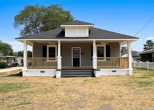 Building Photo - 308 E E St