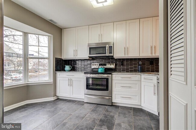 Foto del edificio - 4106 Pleasant Meadow Ct