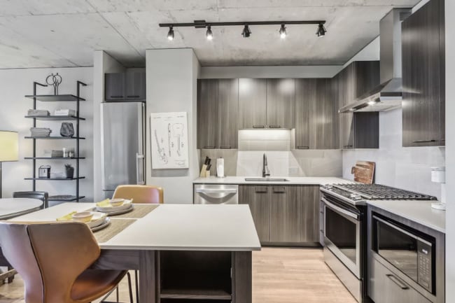 Photo - 911 W Washington Blvd Apartment