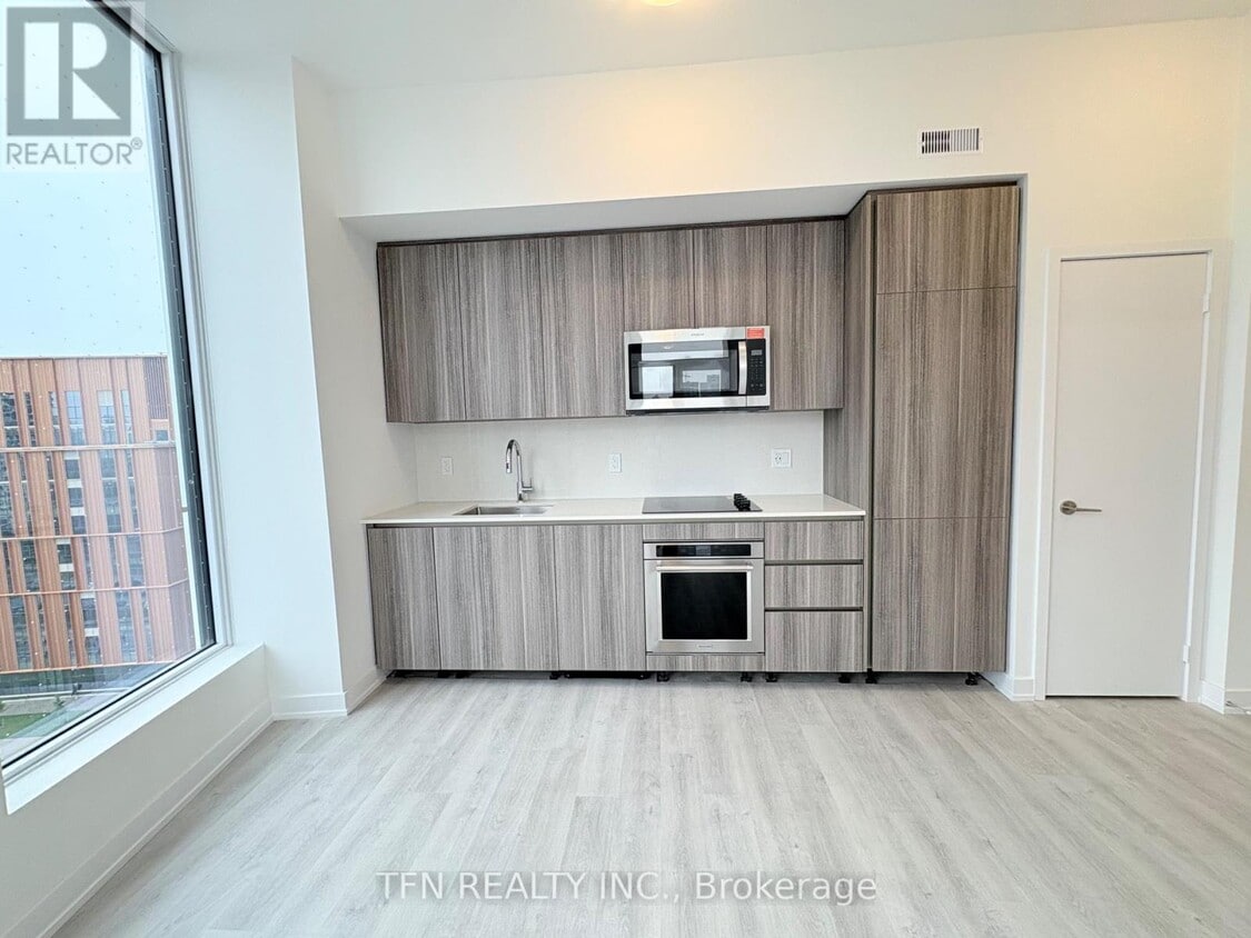 Photo principale - 15-1215 Richardson St