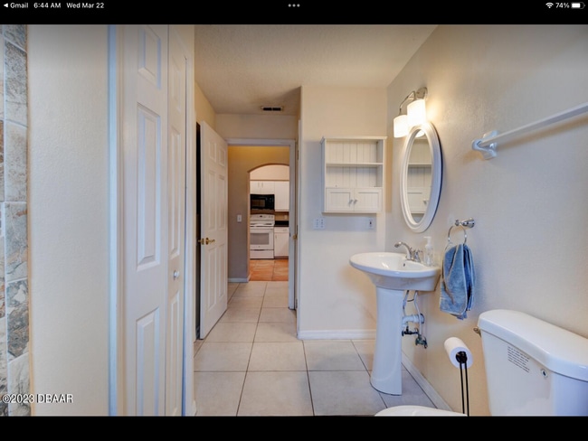 Foto del edificio - 3529 Forest Branch Dr