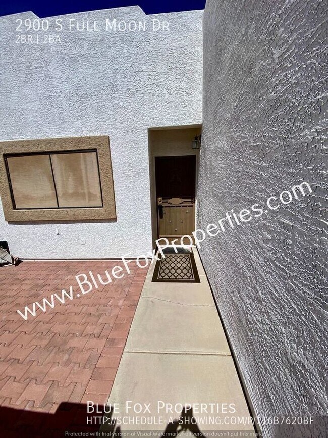 Building Photo - 2900 S Full Moon Dr