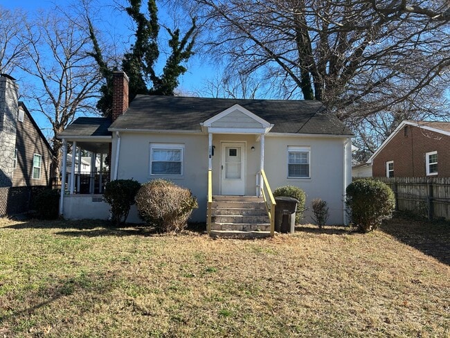 3 Bedroom/1 bath home - 3 Bedroom/1 bath home