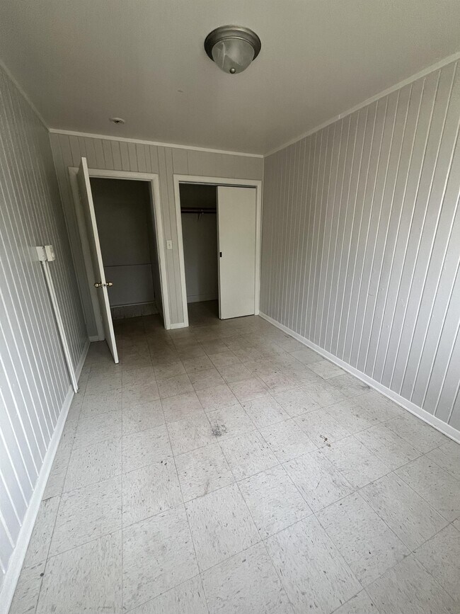 Foto del edificio - 1050 Moss St