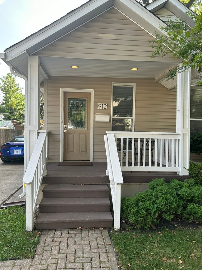 Building Photo - 912 Humphrey Ave