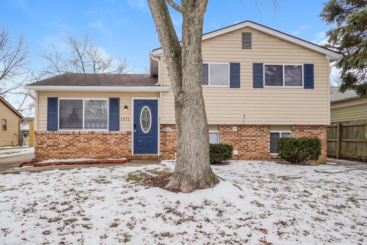 Foto principal - 1571 Kerryglen Dr