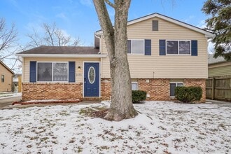 Building Photo - 1571 Kerryglen Dr