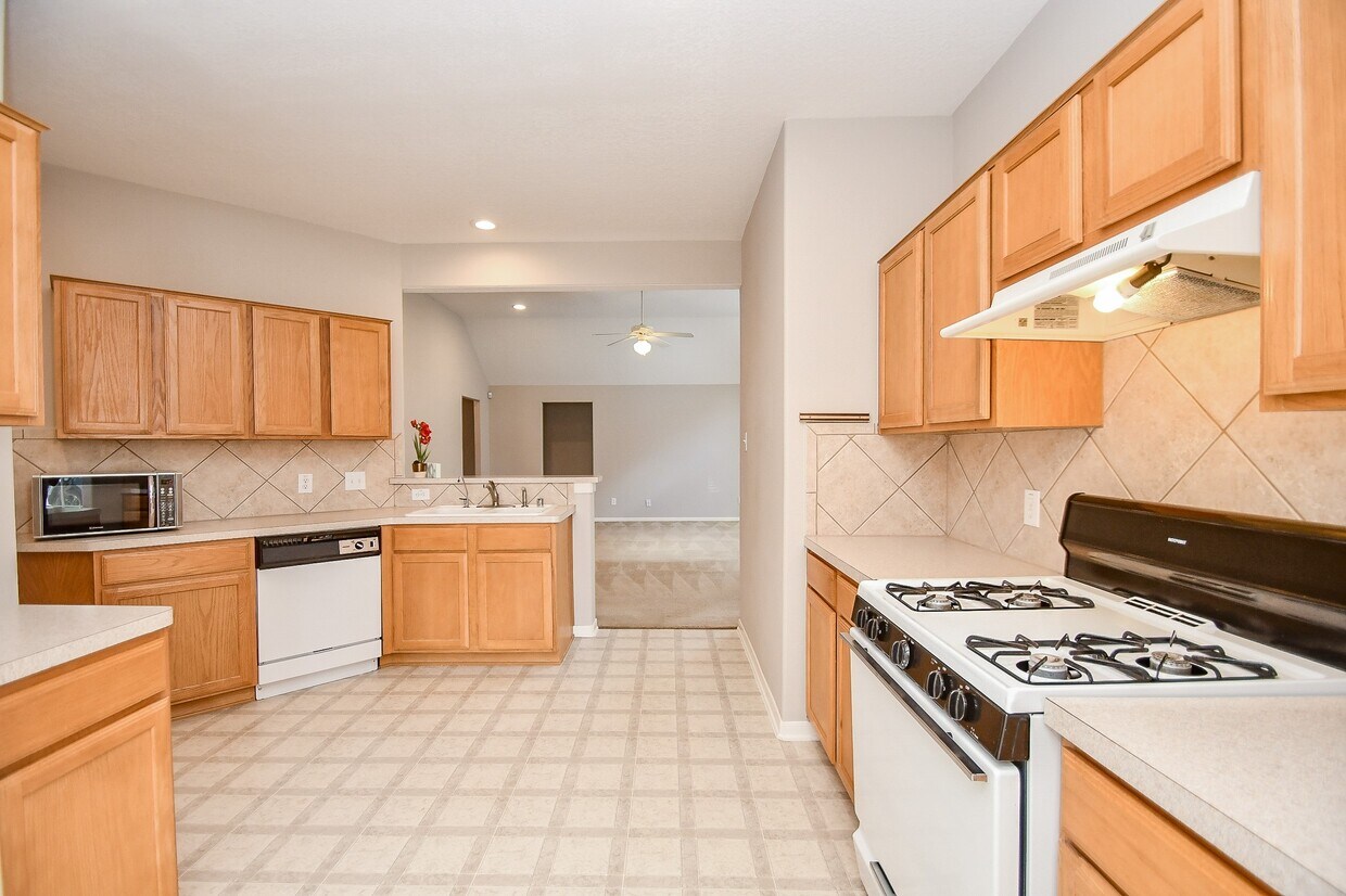 Foto principal - 15410 Hazel Thicket Tr