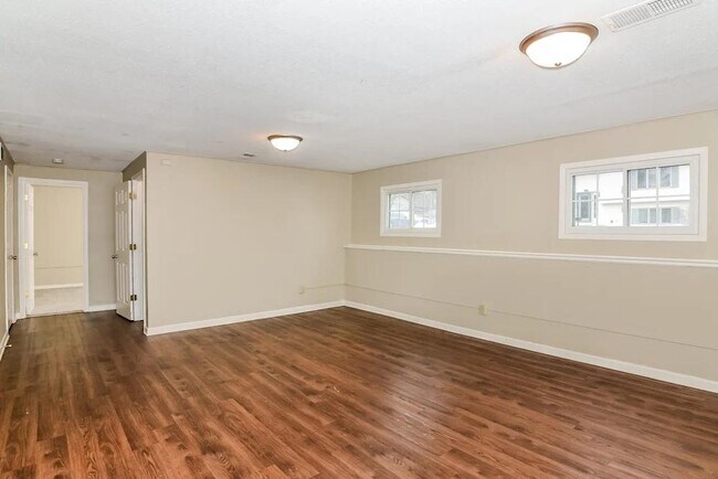 Foto del edificio - 1213 42nd Ave NE