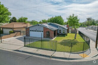 Building Photo - 44202 Fig Ave