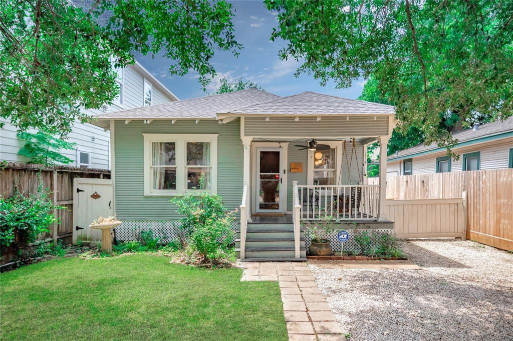 Foto principal - 108 E 27th St