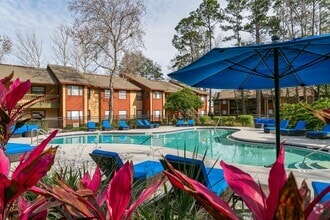 Building Photo - Westwood Apartments