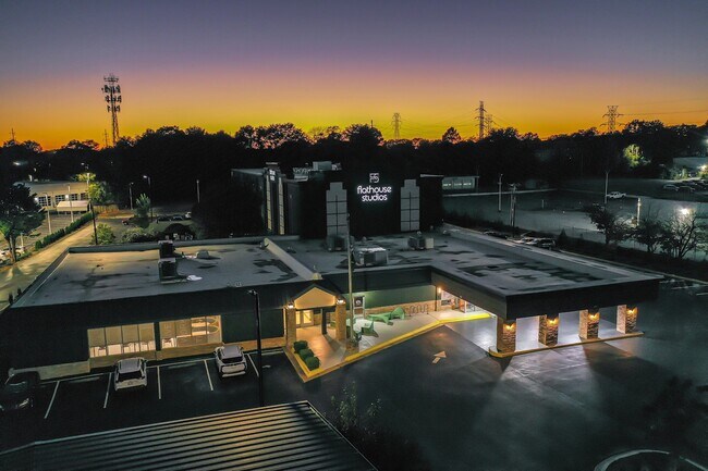 Foto del edificio - Flathouse Studios