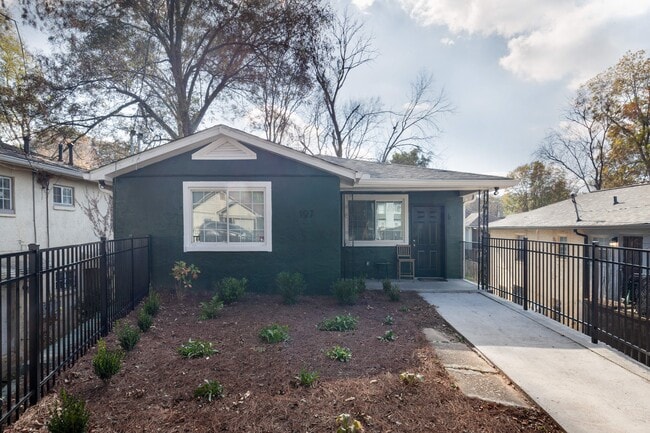 Foto del edificio - 197 South Ave SE