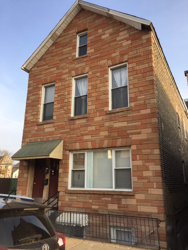 Photo - 1315 W 31st St (Chicago, IL)