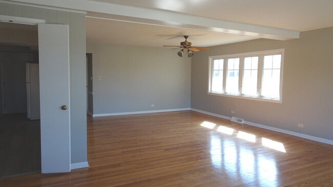 Foto del edificio - 3315 W Columbia Ave