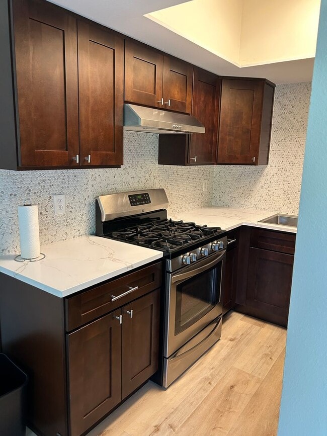 Photo - GORGEOUS Downtown Apartment!!!