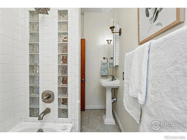 Foto del edificio - 2955 Columbine St