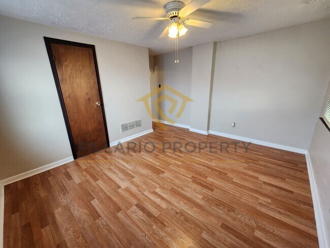 Building Photo - 1502-1504 N Bancroft Street
