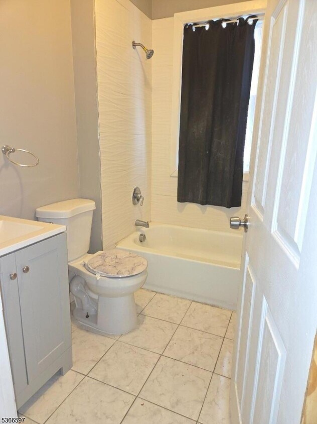 Foto principal - 131 N 14th St