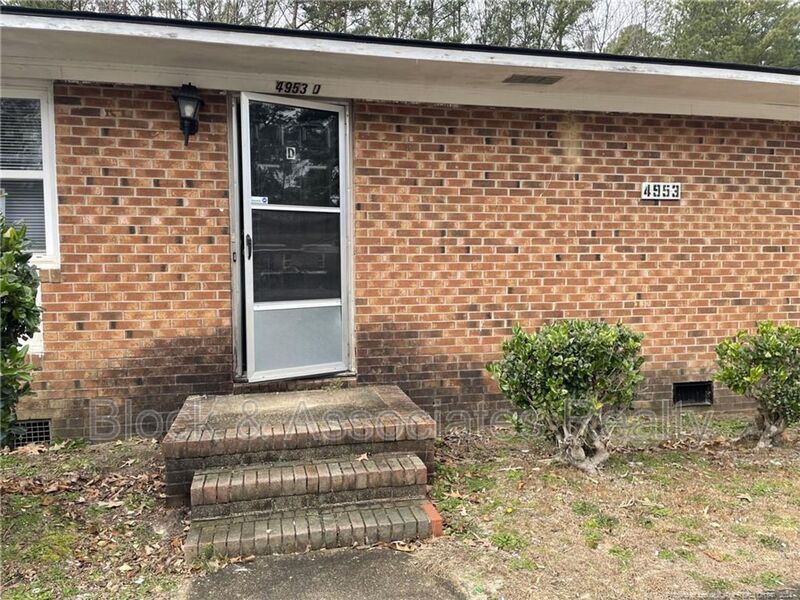 4953 Fieldcrest Dr Unit D, Fayetteville, NC 28303 Condo for Rent in
