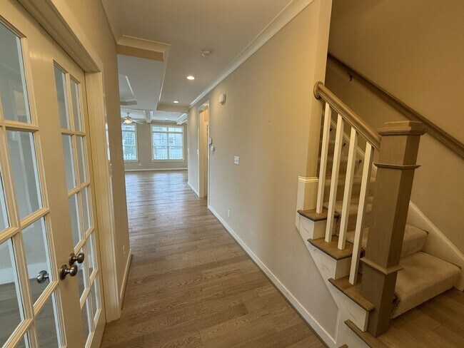 Building Photo - Charming 3-Bedroom Townhome in Poquoson