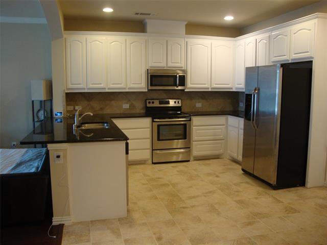 Foto del edificio - 913 Shelby Ln