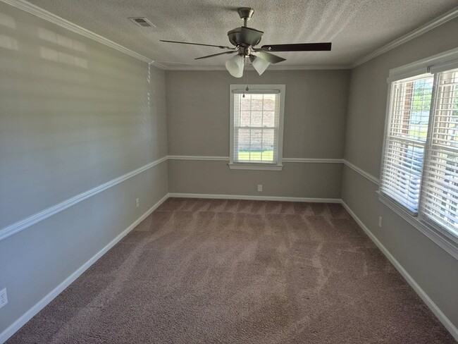 Foto del edificio - Recently Remodeled 3 Bedroom, 2 bath house.