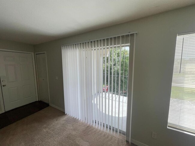 Building Photo - 4708 Walden Cir