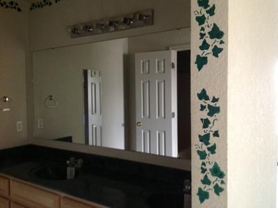 Building Photo - Available 09/10/26. Inviting floor plan!