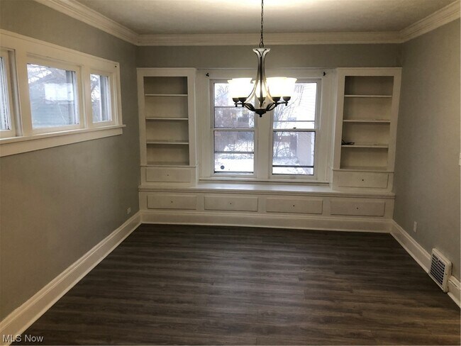 Foto del edificio - 3391 Henderson Rd