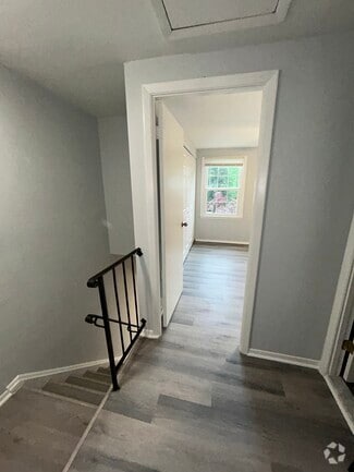 Building Photo - 18 Monhegan Ct