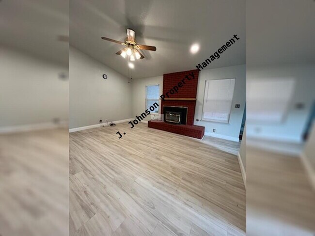Foto del edificio - Beautifully Updated 3BR Home in the Heart of Manteca – Move-In Ready!