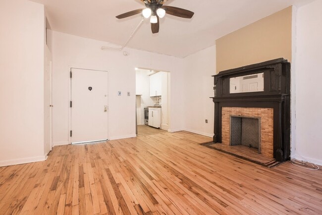 Building Photo - 607 W 138th St