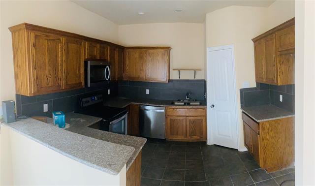 Building Photo - 5002 Saddle Trail