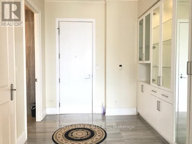 Photo du bâtiment - 3880 Duke of York Blvd