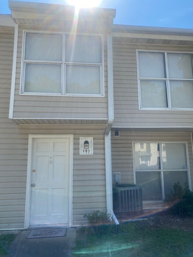 141 Governors Dr Unit 141, Forest Park, GA 30297 Condo for Rent in Forest Park, GA