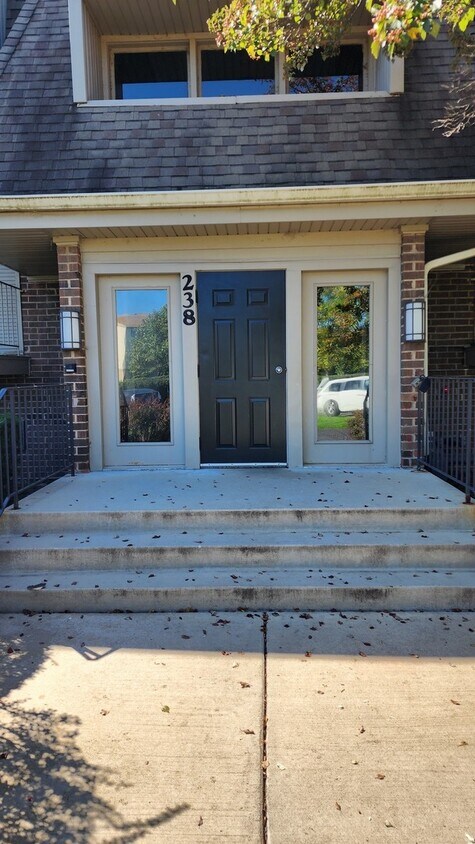 Primary Photo - 238 E Bailey Rd