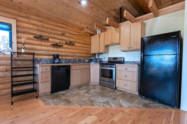 Building Photo - 477 Granite Basin Loop