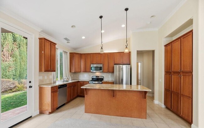 Foto del edificio - 13644 Wiley Ct