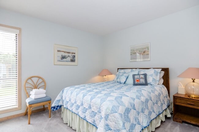 Building Photo - 9 Sea Oats Ln